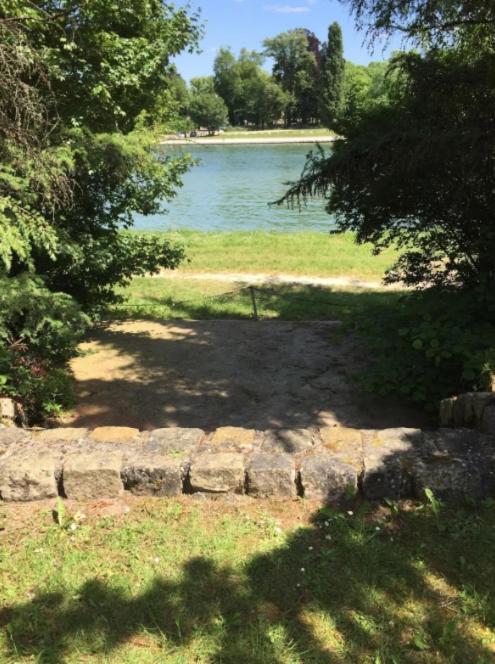 Maison En Bord De Seine Boissise-le-Roi Εξωτερικό φωτογραφία